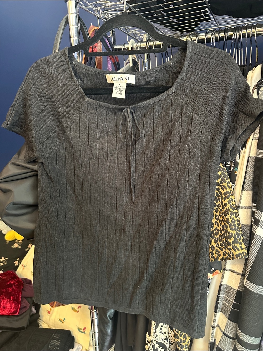 Alfani 100% Silk Black Ribbed Short-Sleeve Top with Front Tie - Picture 5 of 5